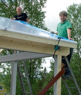 Byg selv udestue: Den yderste tagplade Byg selv udestue: Den yderste tagplade